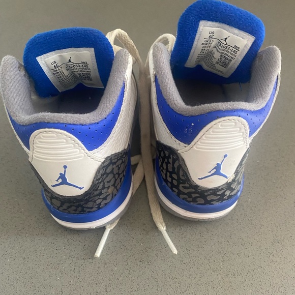 Toddler Jordan’s - Picture 2 of 3